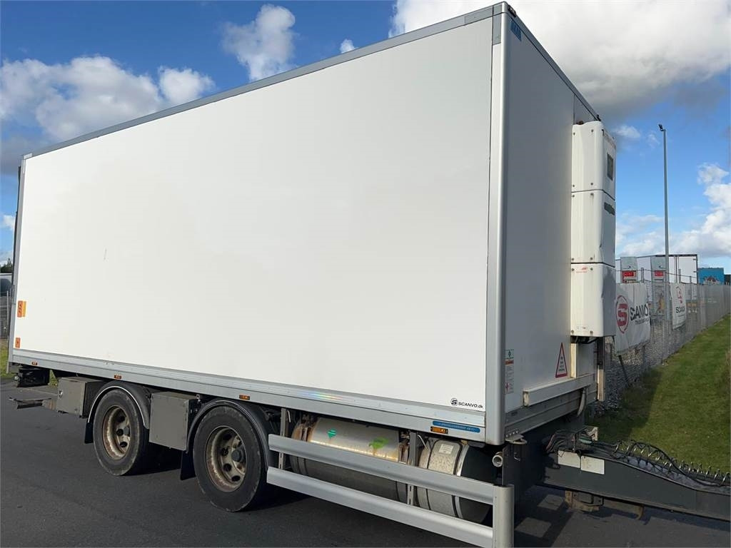 HFR 18 ton SKAB kasse + lift - Рефрижератор причіп: фото 3 HFR 18 ton SKAB kasse + lift - Рефрижератор причіп: фото 3