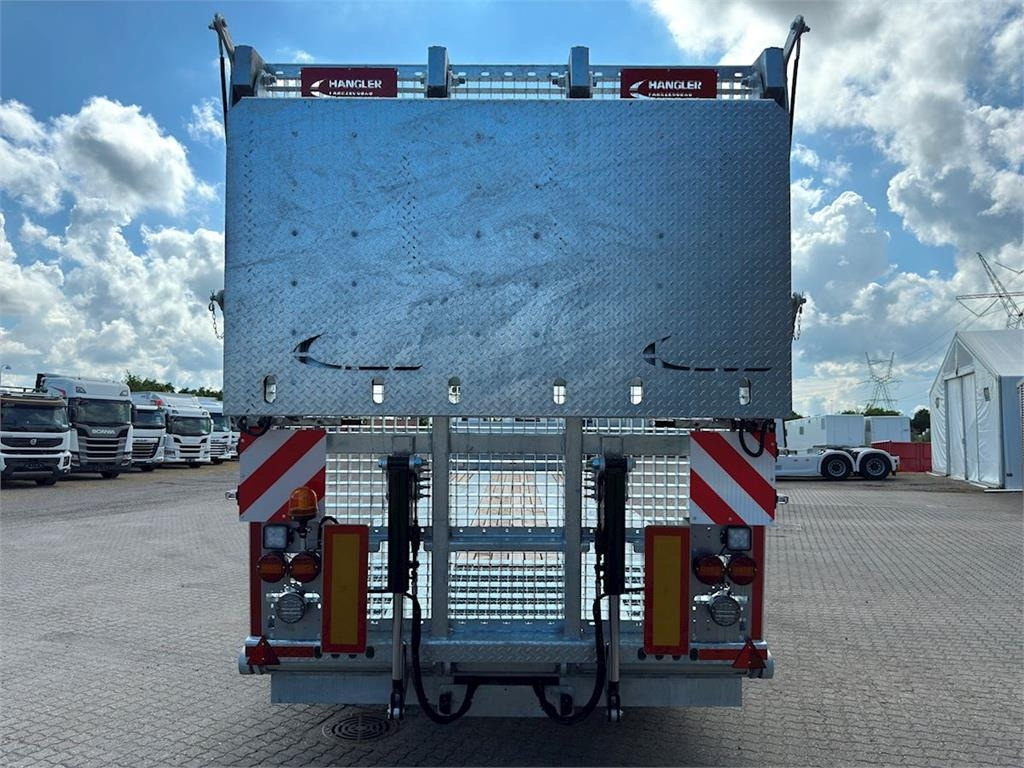 Hangler 4-aks 2-delt heldækkende rampe - Низькорамна платформа напівпричіп: фото 3 Hangler 4-aks 2-delt heldækkende rampe - Низькорамна платформа напівпричіп: фото 3
