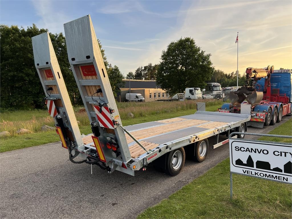 Hangler DTS-H 300 3 akslet hænger med ramper  - Низькорамна платформа причіп: фото 1 Hangler DTS-H 300 3 akslet hænger med ramper  - Низькорамна платформа причіп: фото 1