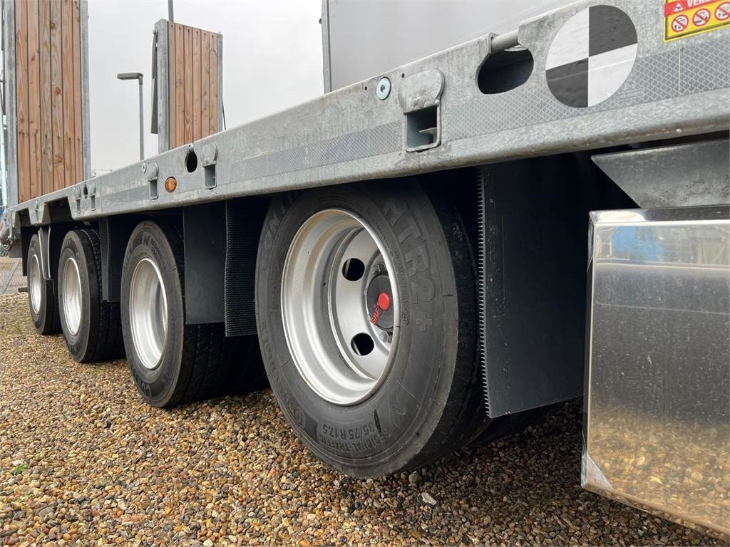 Низькорамна платформа напівпричіп Hangler SVS-H 620 T 4 akslet galvaniseret: фото 15