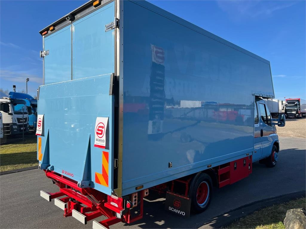 Iveco Daily 70C18 - dobbelt cab  - Вантажівка з закритим кузовом: фото 3 Iveco Daily 70C18 - dobbelt cab  - Вантажівка з закритим кузовом: фото 3