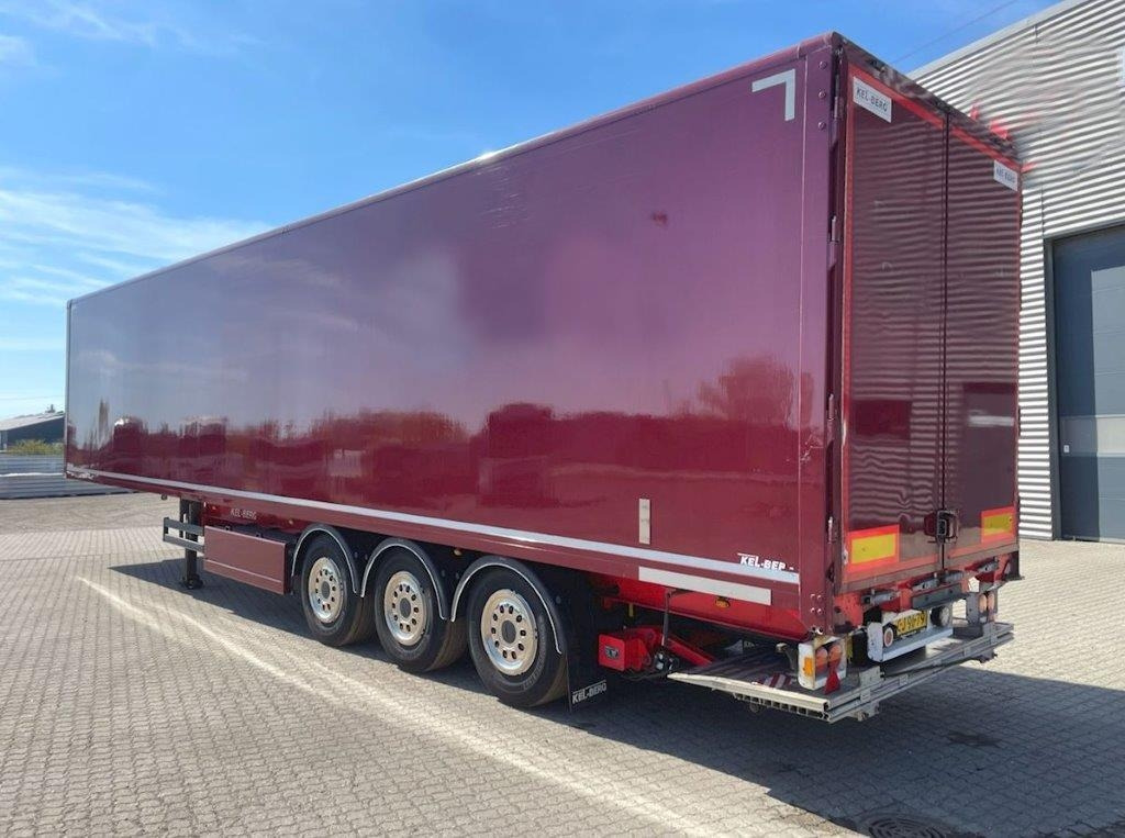 Kel-Berg 3-aks med folde-slædelift - Закритий кузов напівпричіп: фото 5 Kel-Berg 3-aks med folde-slædelift - Закритий кузов напівпричіп: фото 5