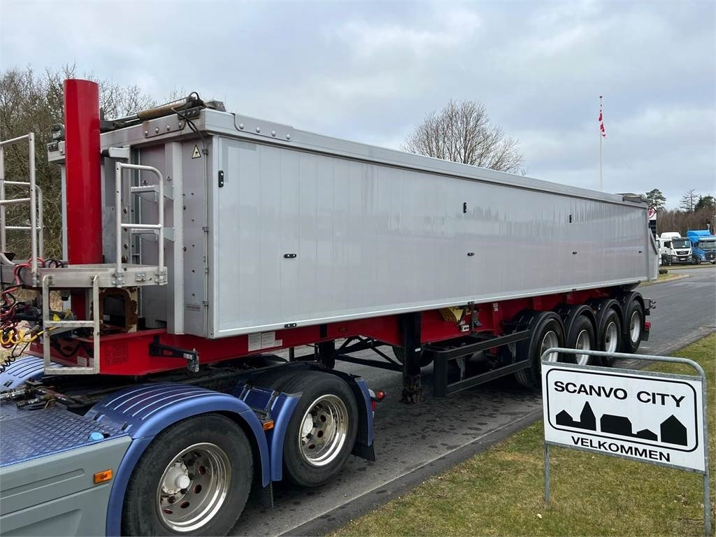 Langendorf 36 m3 4 akslet SKA 36 alu tiptrailer - Самоскид напівпричіп: фото 4 Langendorf 36 m3 4 akslet SKA 36 alu tiptrailer - Самоскид напівпричіп: фото 4