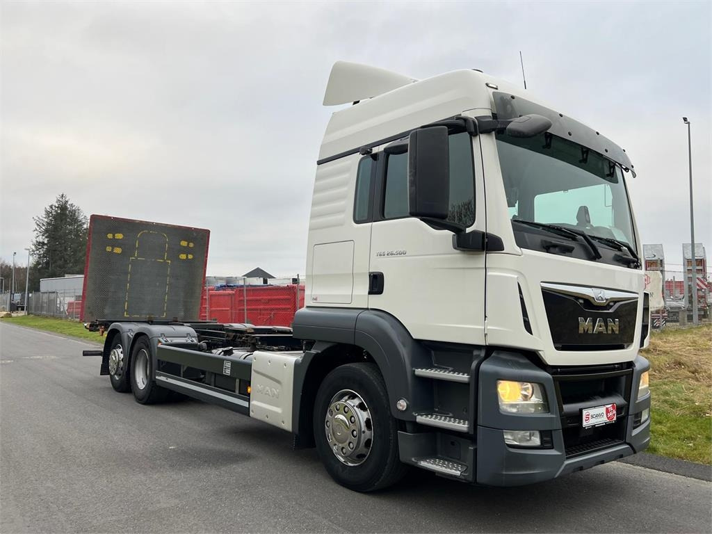 MAN TGS 26-500 6x2-4 LL - Контейнеровоз/ Змінний кузов вантажівка: фото 2 MAN TGS 26-500 6x2-4 LL - Контейнеровоз/ Змінний кузов вантажівка: фото 2