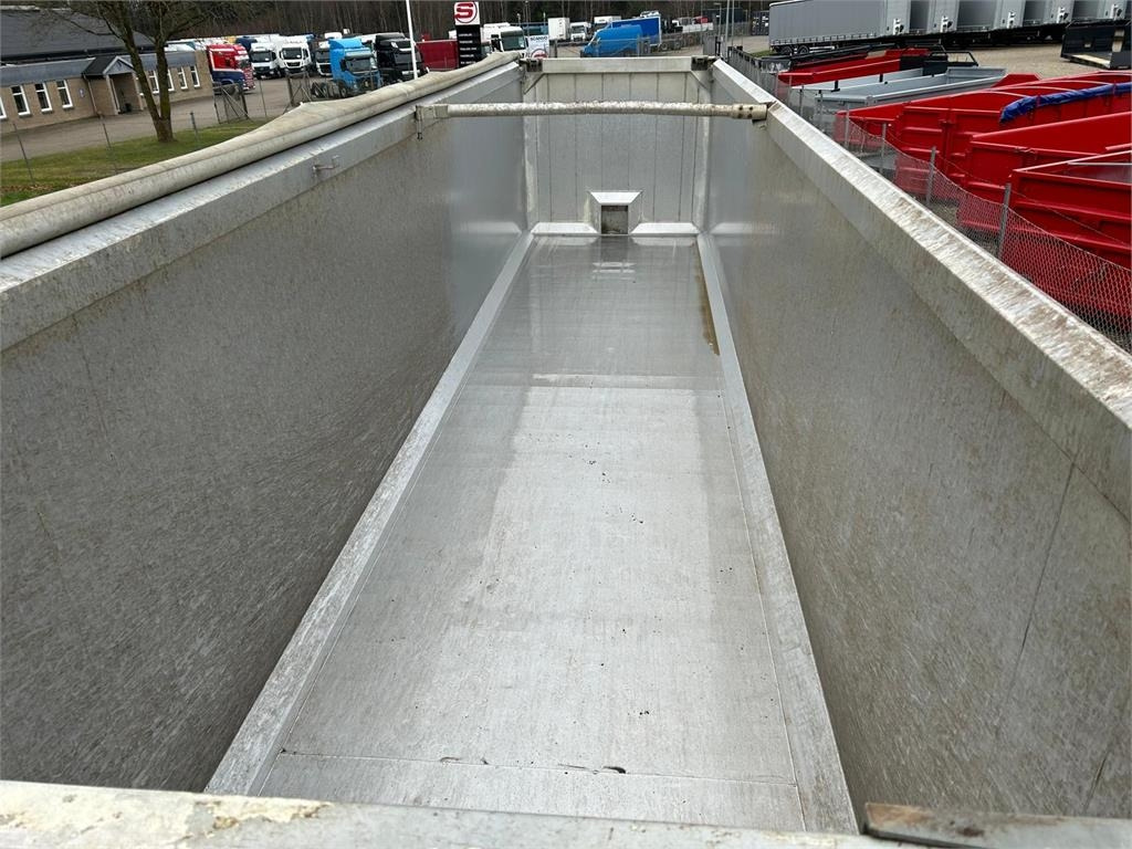 MTDK TK400 - 60m3 alu kasse - Самоскид напівпричіп: фото 4 MTDK TK400 - 60m3 alu kasse - Самоскид напівпричіп: фото 4