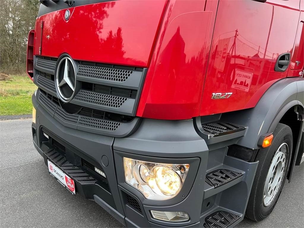 Mercedes-Benz Antos 1827 LnR - Вантажівка з закритим кузовом: фото 4 Mercedes-Benz Antos 1827 LnR - Вантажівка з закритим кузовом: фото 4