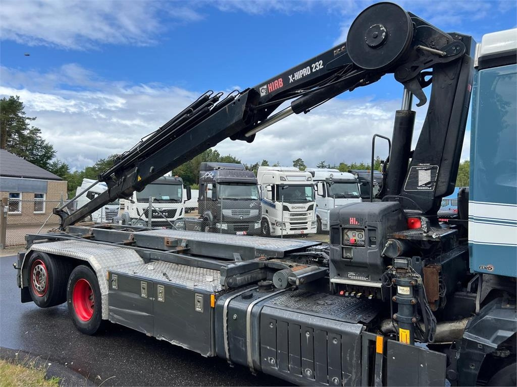 Mercedes-Benz Antos 2540 L - Hiab 232E5 kran - Скіповий навантажувач вантажівка: фото 3 Mercedes-Benz Antos 2540 L - Hiab 232E5 kran - Скіповий навантажувач вантажівка: фото 3