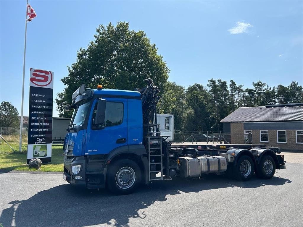 Mercedes-Benz Antos 2546 - Hiab 192 E kran  - Скіповий навантажувач вантажівка: фото 1 Mercedes-Benz Antos 2546 - Hiab 192 E kran  - Скіповий навантажувач вантажівка: фото 1