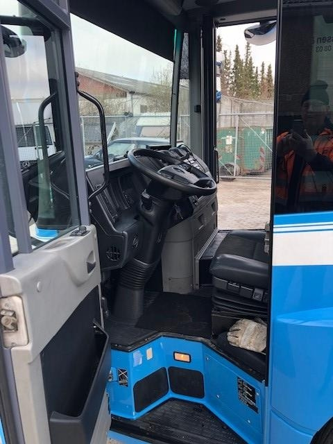 Mercedes-Benz Econic 1827 L - Вантажівка з закритим кузовом: фото 5 Mercedes-Benz Econic 1827 L - Вантажівка з закритим кузовом: фото 5