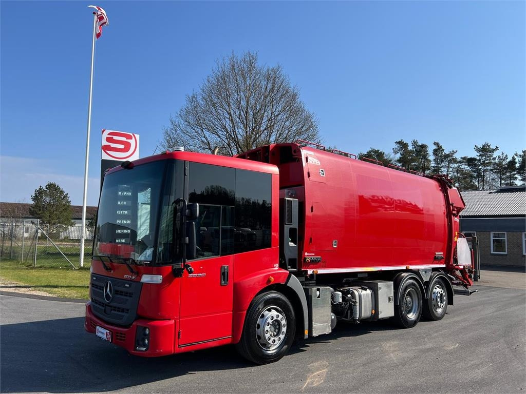 Mercedes-Benz Econic 2630L ENA 4 kammer NTM - Сміттєвози: фото 2 Mercedes-Benz Econic 2630L ENA 4 kammer NTM - Сміттєвози: фото 2