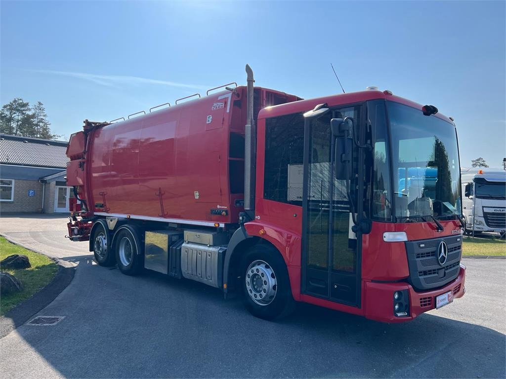 Mercedes-Benz Econic 2630L ENA 4 kammer NTM - Сміттєвози: фото 4 Mercedes-Benz Econic 2630L ENA 4 kammer NTM - Сміттєвози: фото 4