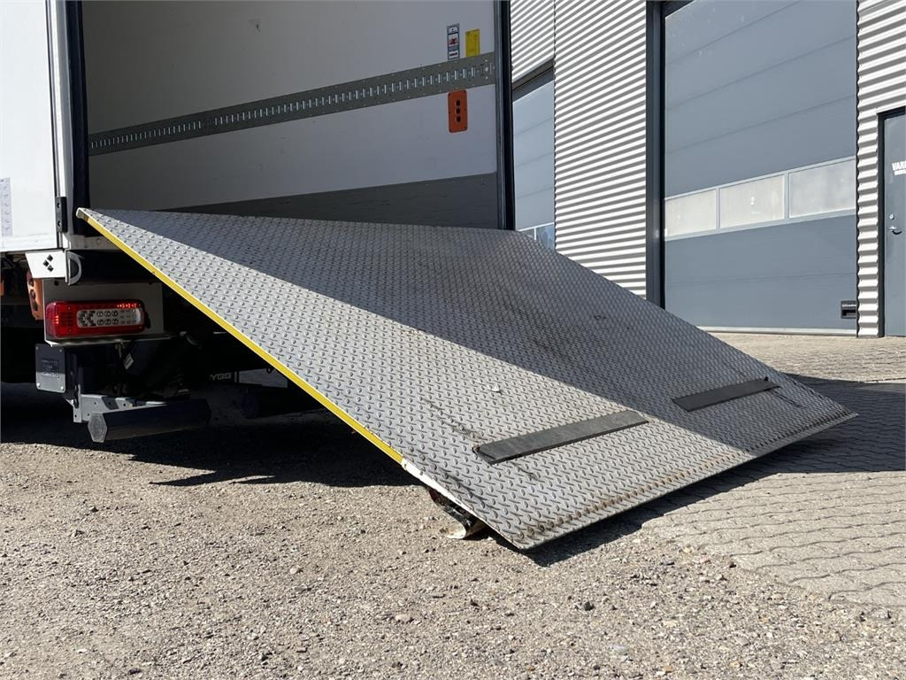 Renault D280 Premium - Вантажівка з закритим кузовом: фото 3 Renault D280 Premium - Вантажівка з закритим кузовом: фото 3