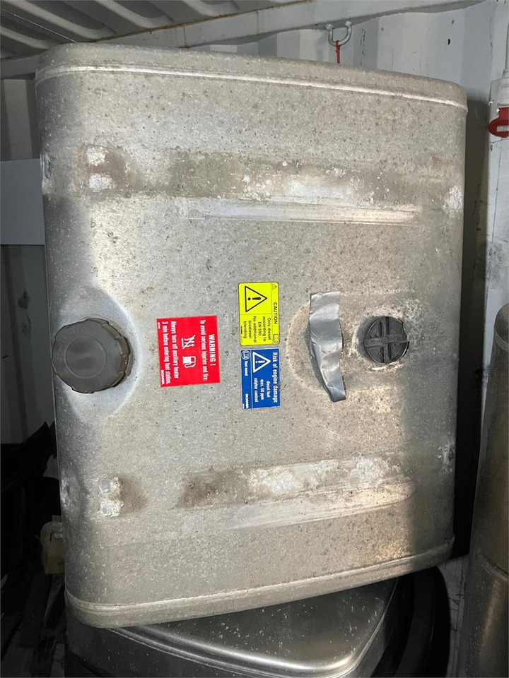 Scania 350 ltr dieseltank nr 1517005 - Паливний бак в категорії Вантажівки: фото 1 Scania 350 ltr dieseltank nr 1517005 - Паливний бак в категорії Вантажівки: фото 1