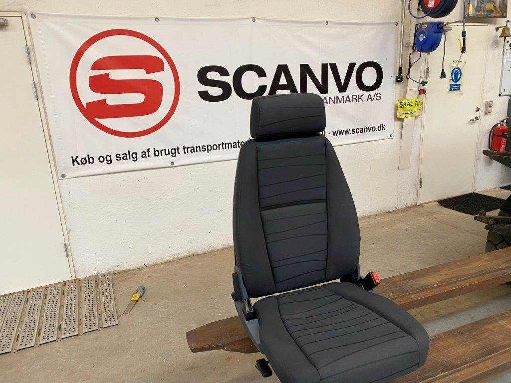 Scania Passagersæde u-luft - Кабіна в категорії Вантажівки: фото 1 Scania Passagersæde u-luft - Кабіна в категорії Вантажівки: фото 1