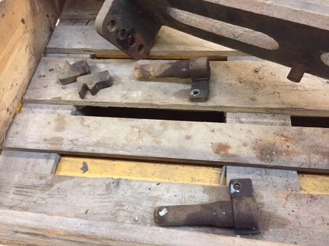 Scania Sneplovbeslag frontplade til Scania - Бампер в категорії Вантажівки: фото 3 Scania Sneplovbeslag frontplade til Scania - Бампер в категорії Вантажівки: фото 3