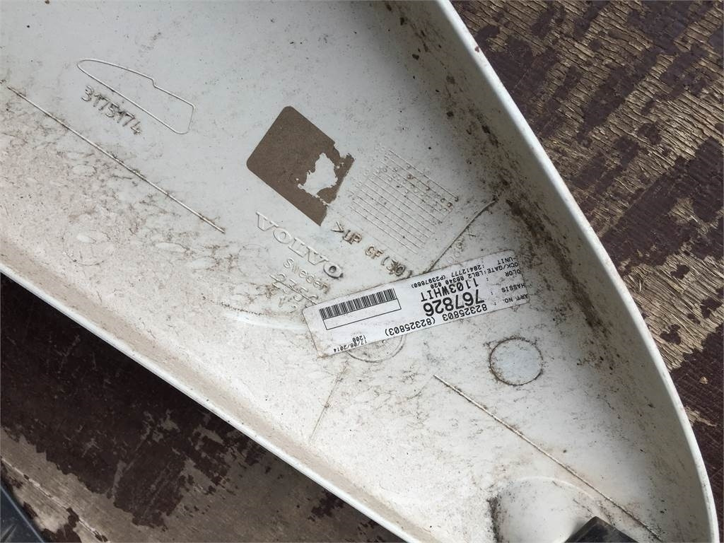 Tagspoiler Volvo FM4 - Бортова вантажівка/ Платформа: фото 4 Tagspoiler Volvo FM4 - Бортова вантажівка/ Платформа: фото 4
