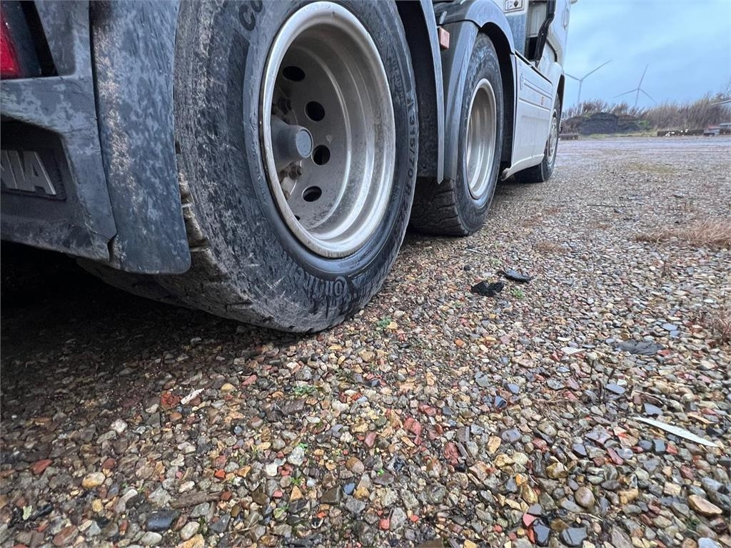Scania R580 LA 6x4 HNB - Тягач: фото 3 Scania R580 LA 6x4 HNB - Тягач: фото 3