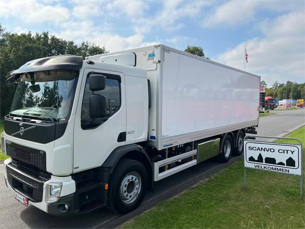 Volvo FE320 6x2*4 - Вантажівка з закритим кузовом: фото 1 Volvo FE320 6x2*4 - Вантажівка з закритим кузовом: фото 1