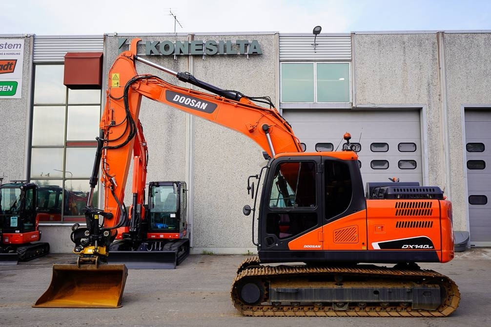 Doosan DX140LC-5 EPS ENGCON - Гусеничний екскаватор: фото 1 Doosan DX140LC-5 EPS ENGCON - Гусеничний екскаватор: фото 1