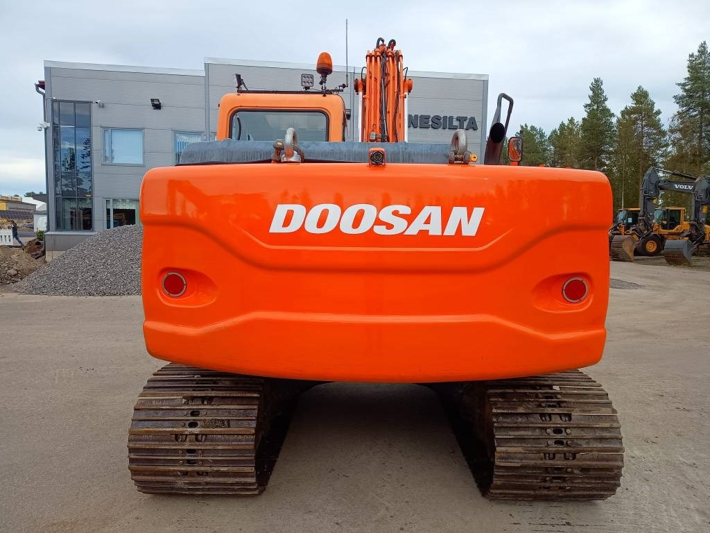 Doosan DX140LC KALLISTAJA+PYÖRITTÄJÄ - Гусеничний екскаватор: фото 4 Doosan DX140LC KALLISTAJA+PYÖRITTÄJÄ - Гусеничний екскаватор: фото 4