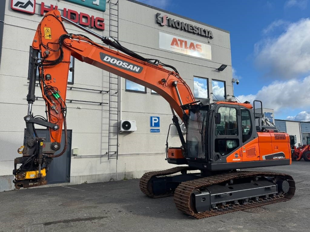 Doosan DX180LC-5 PYÖRITTÄJÄLLÄ - Гусеничний екскаватор: фото 2 Doosan DX180LC-5 PYÖRITTÄJÄLLÄ - Гусеничний екскаватор: фото 2