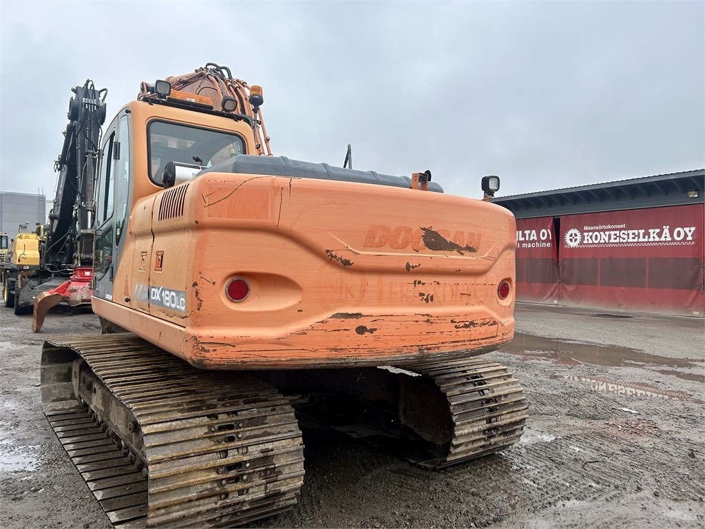 Doosan DX180LC PYÖRITTÄJÄLLÄ - Гусеничний екскаватор: фото 2 Doosan DX180LC PYÖRITTÄJÄLLÄ - Гусеничний екскаватор: фото 2