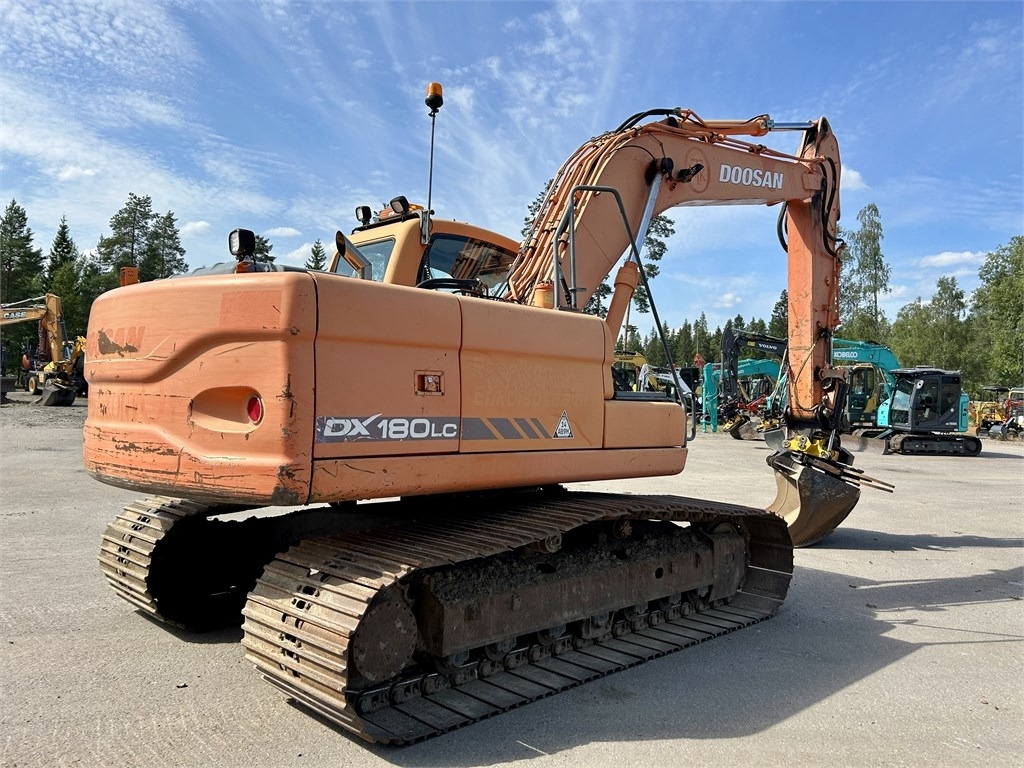 Doosan MYYTY! SOLD! DX180LC PYÖRITTÄJÄLLÄ - Гусеничний екскаватор: фото 5 Doosan MYYTY! SOLD! DX180LC PYÖRITTÄJÄLLÄ - Гусеничний екскаватор: фото 5