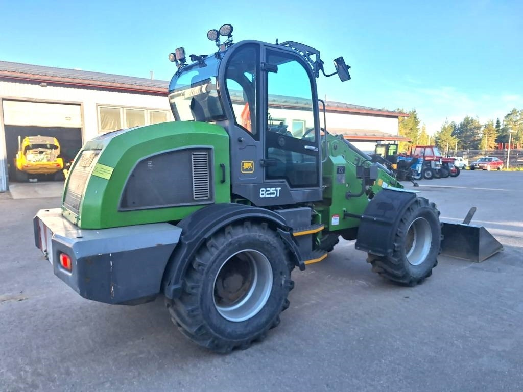 Greenmaster 825T TELEKUORMAAJA - Колісний навантажувач: фото 5 Greenmaster 825T TELEKUORMAAJA - Колісний навантажувач: фото 5