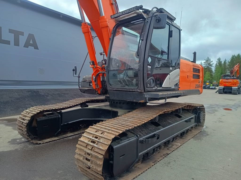 Гусеничний екскаватор Hitachi MYYTY! SOLD! ZX290LC-5 HUIPPUVARUSTEET: фото 11 Гусеничний екскаватор Hitachi MYYTY! SOLD! ZX290LC-5 HUIPPUVARUSTEET: фото 11