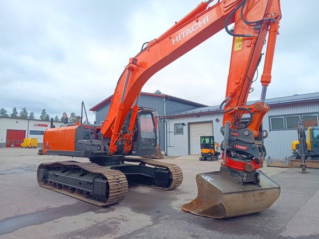 Гусеничний екскаватор Hitachi MYYTY! SOLD! ZX290LC-5 HUIPPUVARUSTEET: фото 8 Гусеничний екскаватор Hitachi MYYTY! SOLD! ZX290LC-5 HUIPPUVARUSTEET: фото 8