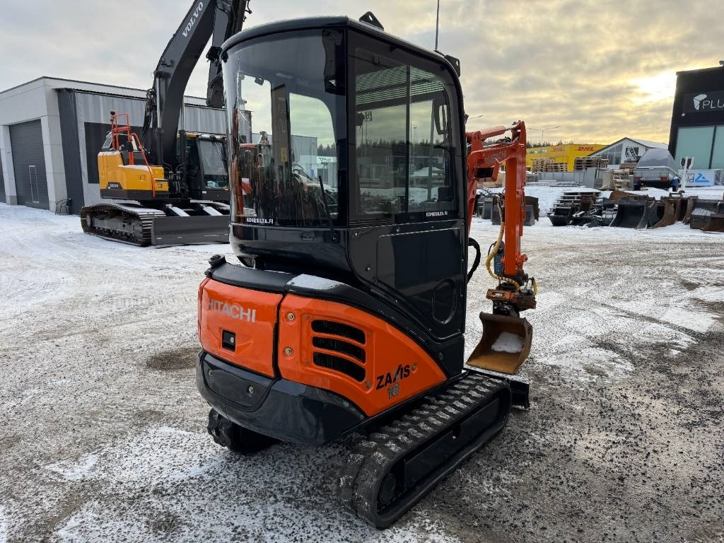 Hitachi ZX 18-3 CLR Kallistaja ja pyöritys - Міні-екскаватор: фото 5 Hitachi ZX 18-3 CLR Kallistaja ja pyöritys - Міні-екскаватор: фото 5