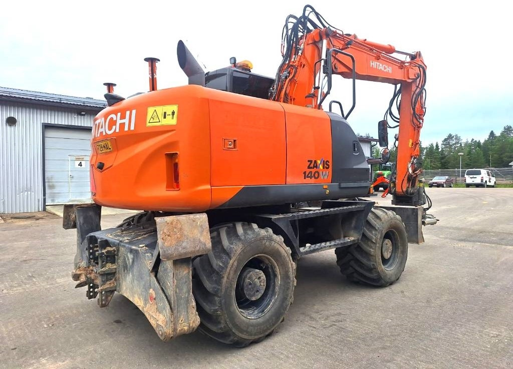 Hitachi ZX140W-5 HUIPPUVARUSTEET - Колісний екскаватор: фото 4 Hitachi ZX140W-5 HUIPPUVARUSTEET - Колісний екскаватор: фото 4