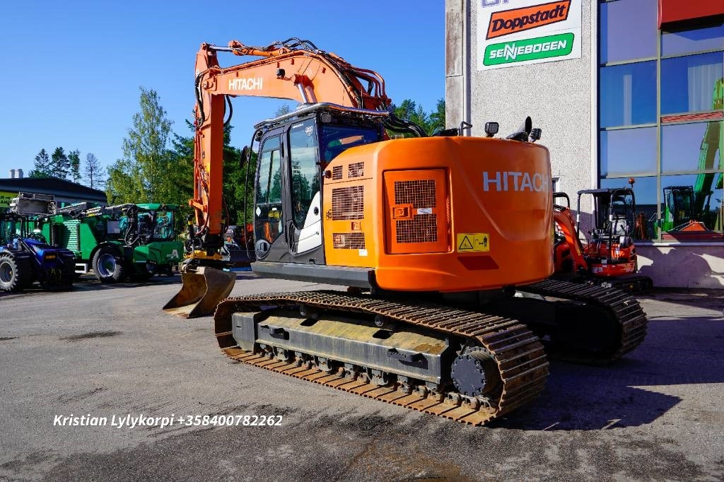 Hitachi ZX225USLC-6 Huippuvarusteet! - Гусеничний екскаватор: фото 3 Hitachi ZX225USLC-6 Huippuvarusteet! - Гусеничний екскаватор: фото 3