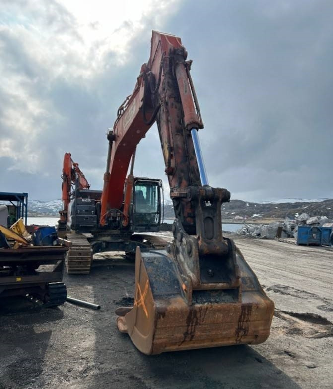 Hitachi ZX350LC-7 - Гусеничний екскаватор: фото 3 Hitachi ZX350LC-7 - Гусеничний екскаватор: фото 3