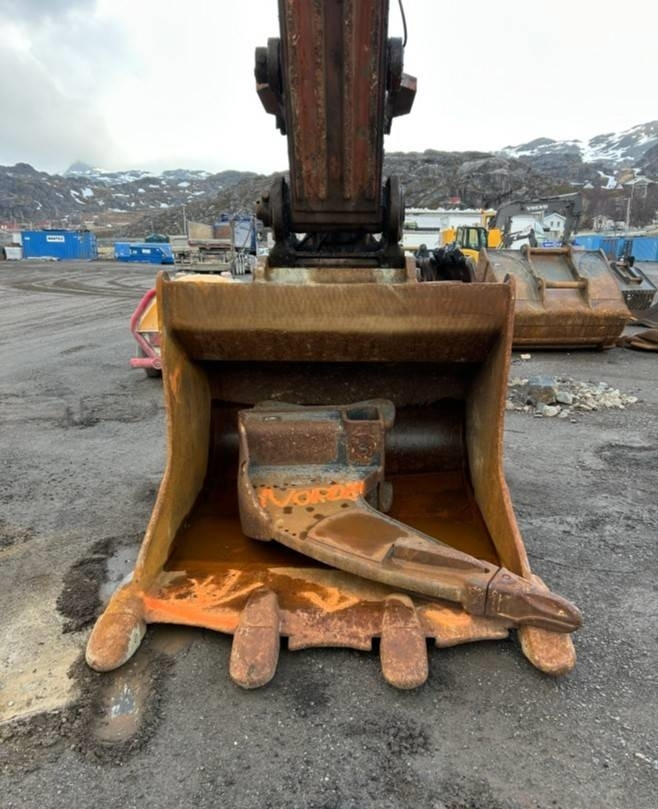 Hitachi ZX350LC-7 - Гусеничний екскаватор: фото 4 Hitachi ZX350LC-7 - Гусеничний екскаватор: фото 4
