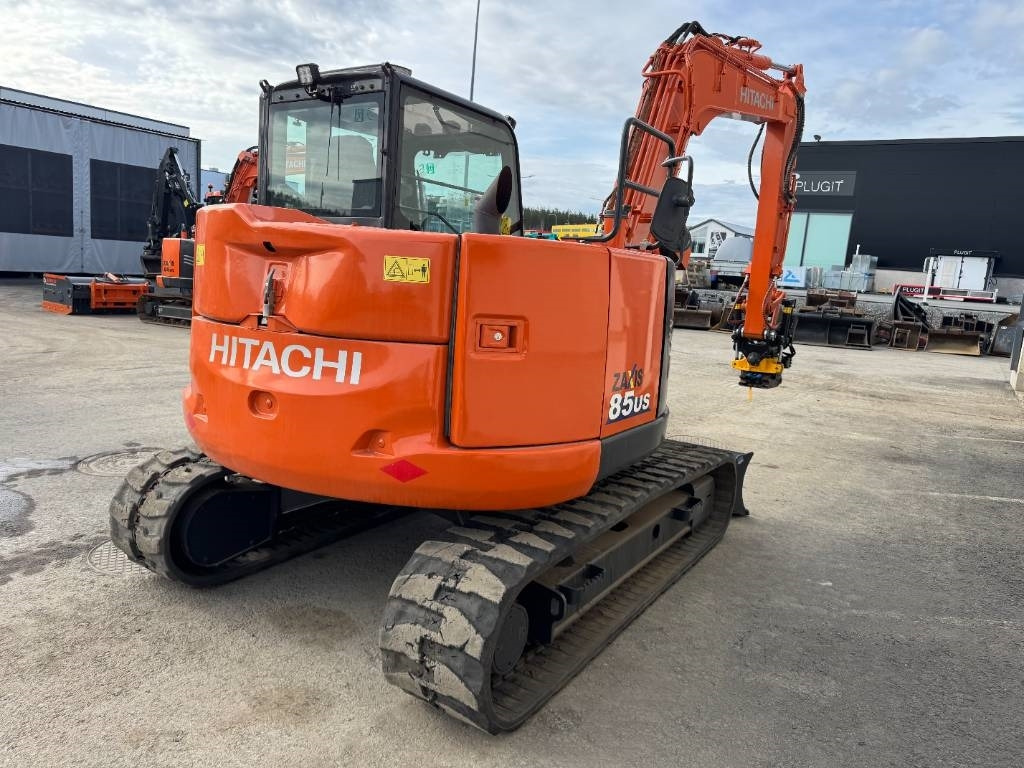 Hitachi ZX85USB-6, Uudella engcon EC209 tiltillä - Міні-екскаватор: фото 5 Hitachi ZX85USB-6, Uudella engcon EC209 tiltillä - Міні-екскаватор: фото 5