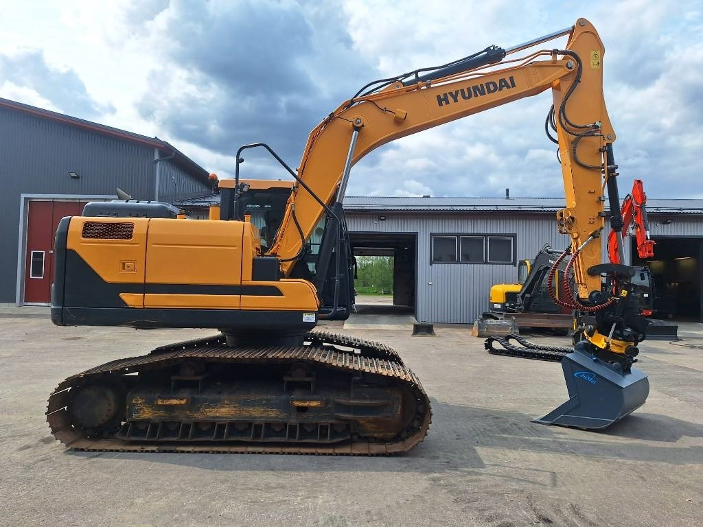 Hyundai HX140HW METSÄMALLI PYÖRITTÄJÄLLÄ - Гусеничний екскаватор: фото 5 Hyundai HX140HW METSÄMALLI PYÖRITTÄJÄLLÄ - Гусеничний екскаватор: фото 5