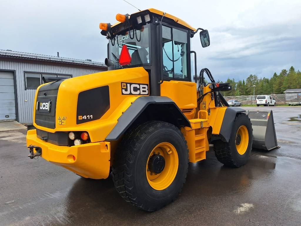 JCB MYYTY! SOLD! 411HT T4F HYVÄT RENKAAT YM. - Колісний навантажувач: фото 4 JCB MYYTY! SOLD! 411HT T4F HYVÄT RENKAAT YM. - Колісний навантажувач: фото 4