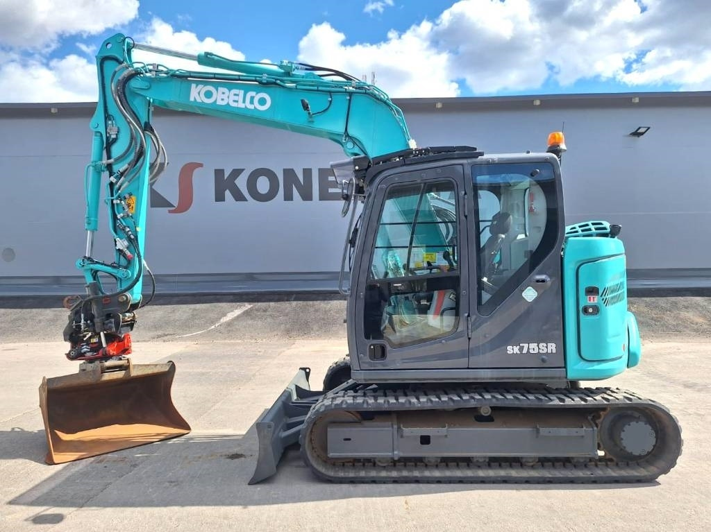 Kobelco MYYTY! SOLD! SK75SR-7 PYÖRITTÄJÄLLÄ - Міні-екскаватор: фото 1 Kobelco MYYTY! SOLD! SK75SR-7 PYÖRITTÄJÄLLÄ - Міні-екскаватор: фото 1