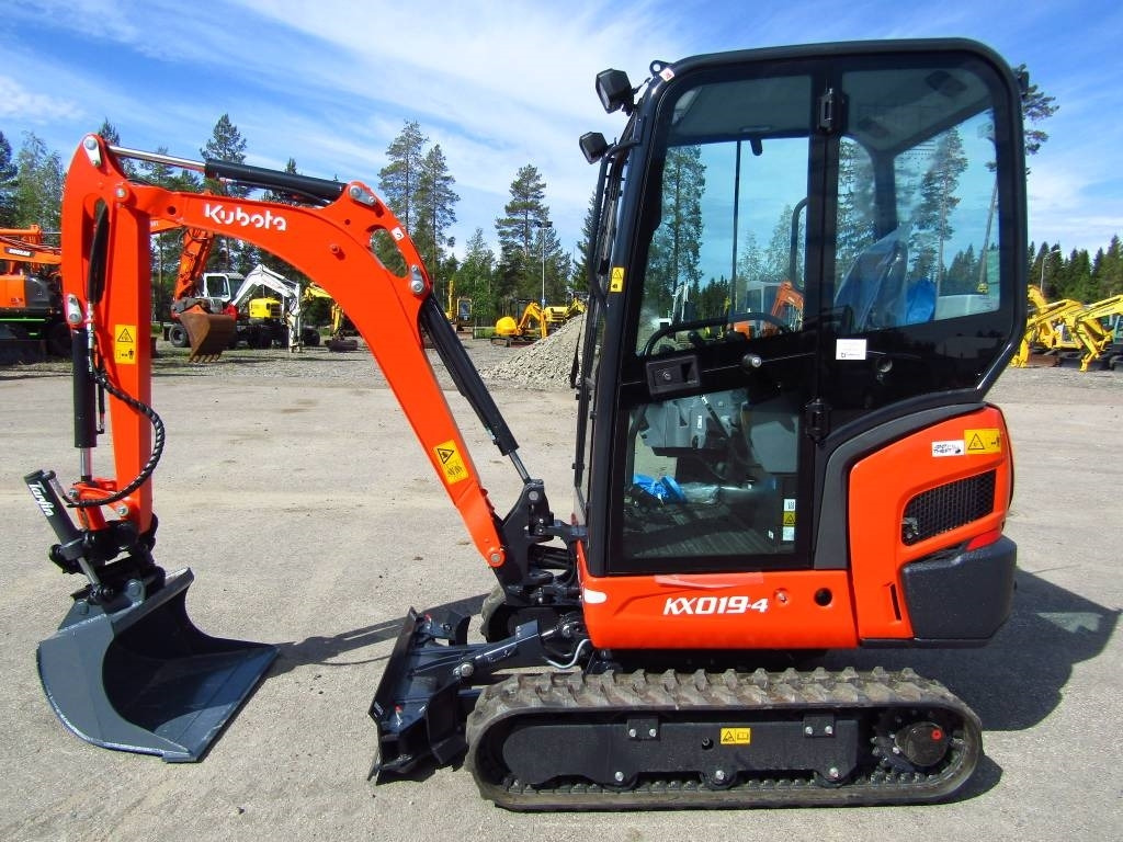 Kubota KX019-4 KALLISTAJALLA UUSI!! - Міні-екскаватор: фото 1 Kubota KX019-4 KALLISTAJALLA UUSI!! - Міні-екскаватор: фото 1