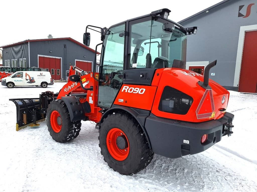 Kubota R090 TALVIPAKETILLA - Колісний навантажувач: фото 3 Kubota R090 TALVIPAKETILLA - Колісний навантажувач: фото 3