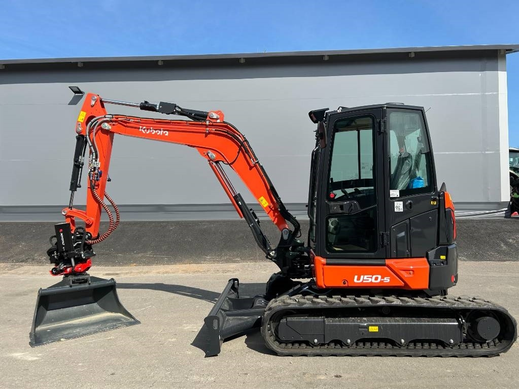 Kubota U50-5 DEMO PYÖRITTÄJÄLLÄ - Міні-екскаватор: фото 1 Kubota U50-5 DEMO PYÖRITTÄJÄLLÄ - Міні-екскаватор: фото 1