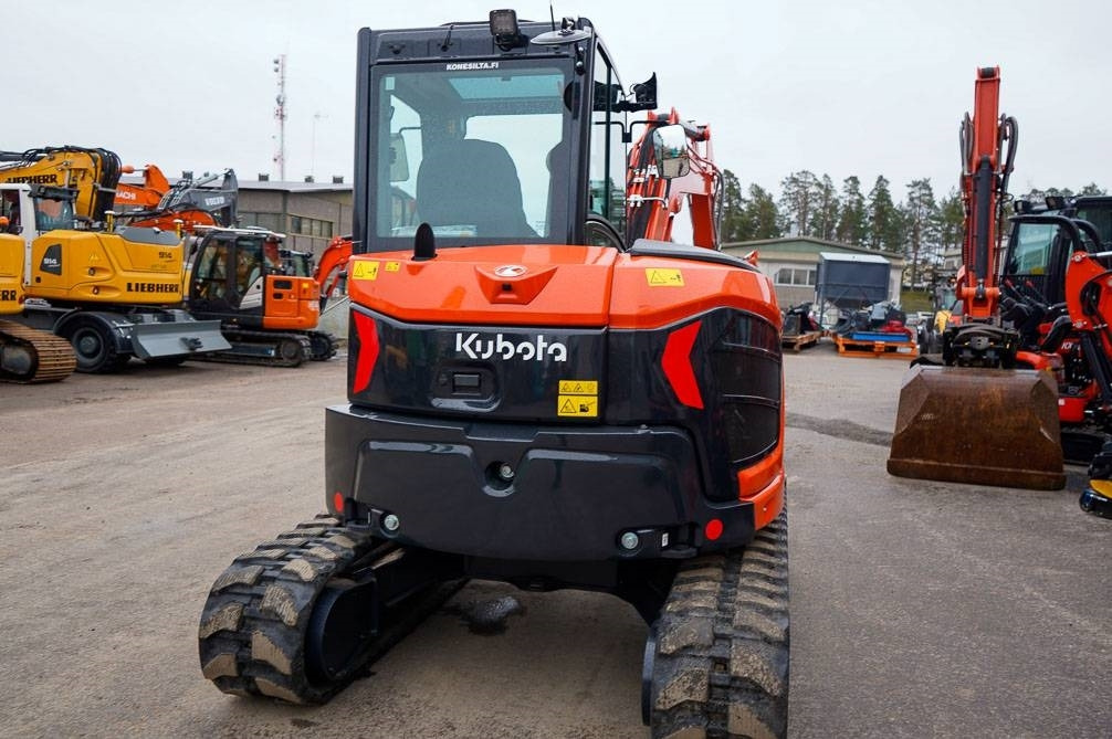 Міні-екскаватор Kubota U56-5 VALMIIKSI VARUSTELTU: фото 8