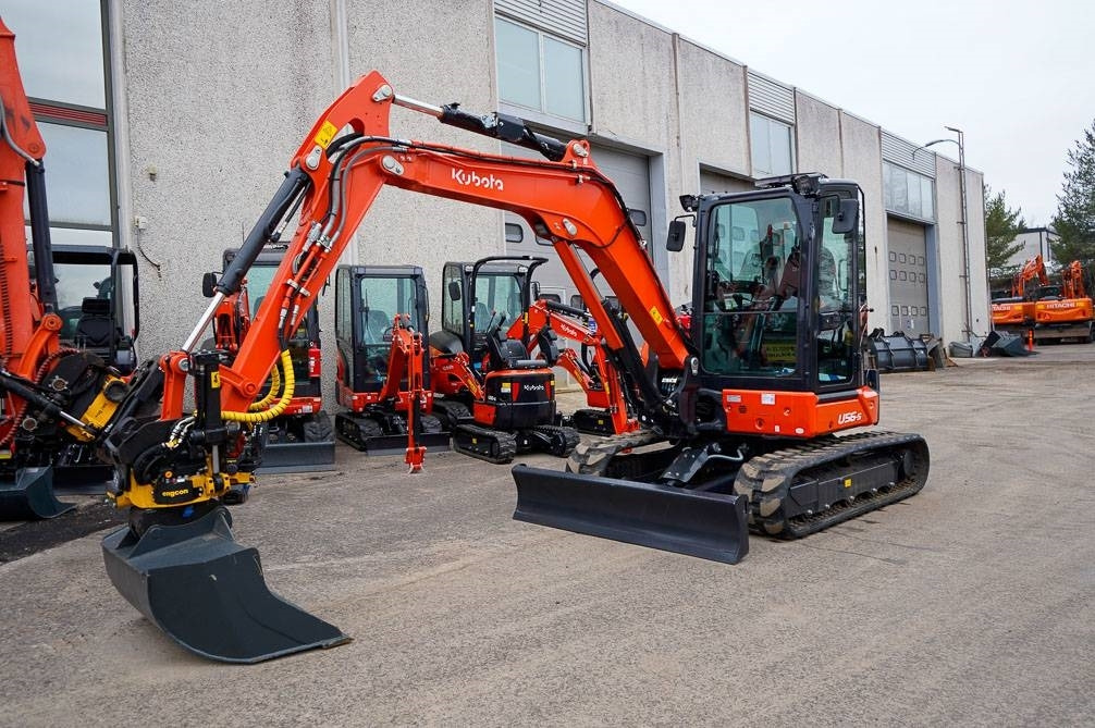 Kubota U56-5 VALMIIKSI VARUSTELTU - Міні-екскаватор: фото 2 Kubota U56-5 VALMIIKSI VARUSTELTU - Міні-екскаватор: фото 2