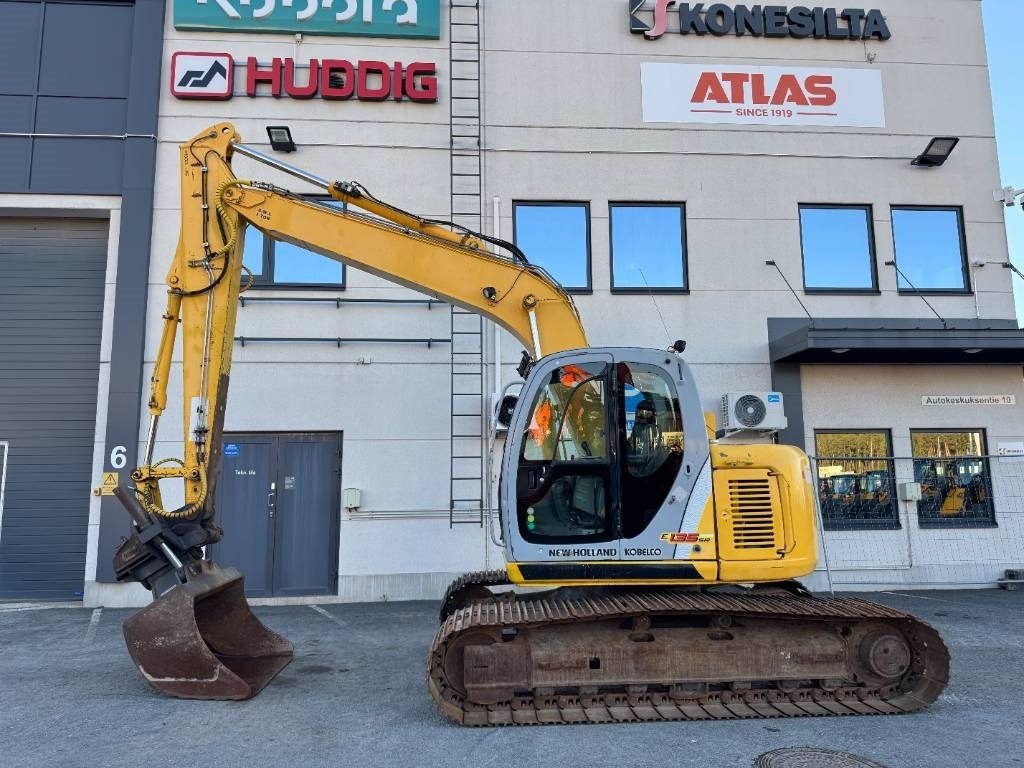 New Holland E 135 SR LC - Гусеничний екскаватор: фото 1 New Holland E 135 SR LC - Гусеничний екскаватор: фото 1