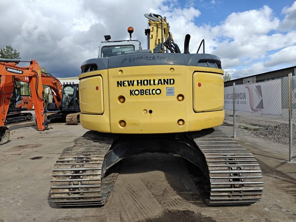 New Holland E225BSR ENGCONILLA - Гусеничний екскаватор: фото 4 New Holland E225BSR ENGCONILLA - Гусеничний екскаватор: фото 4