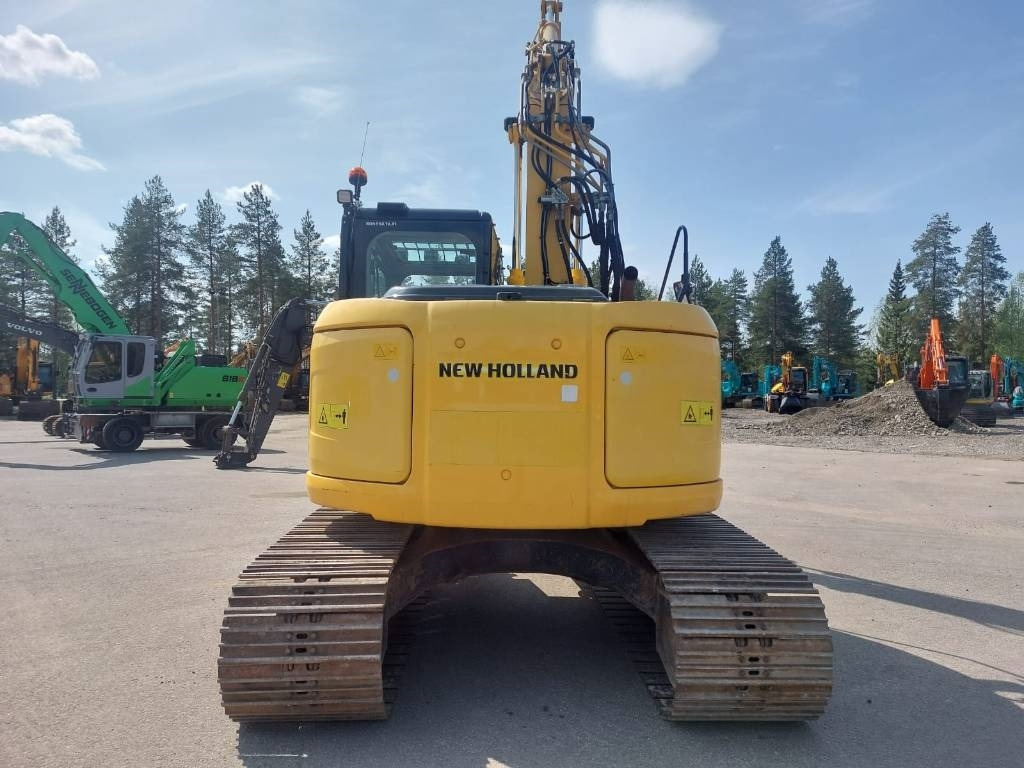 New Holland MYYTY! SOLD! E140CSR MOTO - Гусеничний екскаватор: фото 4 New Holland MYYTY! SOLD! E140CSR MOTO - Гусеничний екскаватор: фото 4