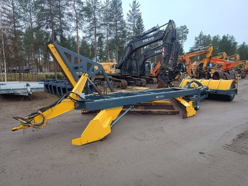 Stark TL7500 TIELANA  - Грейдер: фото 1 Stark TL7500 TIELANA  - Грейдер: фото 1