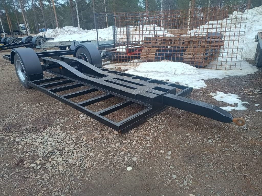 Traktorilavetti 6-8tn 1-akselinen  - Низькорамна платформа причіп: фото 5 Traktorilavetti 6-8tn 1-akselinen  - Низькорамна платформа причіп: фото 5