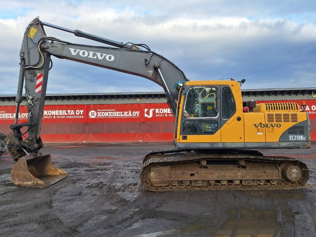Volvo EC210BLC KALLISTUVA LUISKAKAUHA - Гусеничний екскаватор: фото 1 Volvo EC210BLC KALLISTUVA LUISKAKAUHA - Гусеничний екскаватор: фото 1